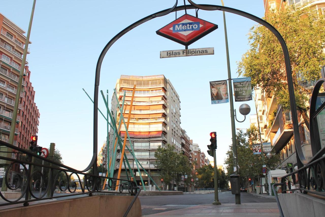 Hostal Arrate Madrid Bagian luar foto